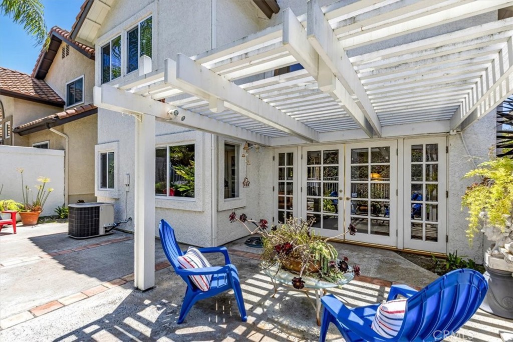 11 Finca San Clemente, CA 92672 - Photo 27 of 55 a view of a house with sitting area