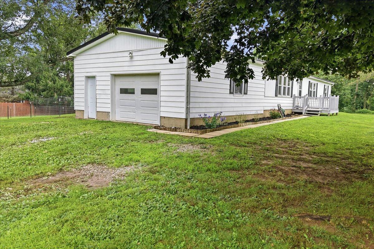 15934 Wooster Road Mount Vernon, OH 43050 - Photo 24 of 30 07-DJI_20260721144953_0065_D