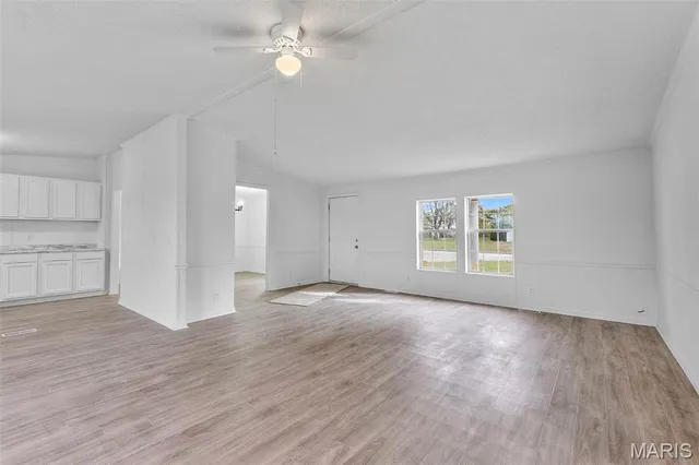 $189,900 | 37 Kyle Drive, Benton, MO 63736