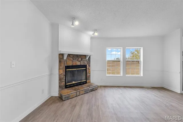 $189,900 | 37 Kyle Drive, Benton, MO 63736