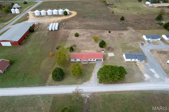 $189,900 | 37 Kyle Drive, Benton, MO 63736