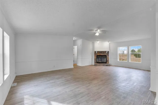 $189,900 | 37 Kyle Drive, Benton, MO 63736