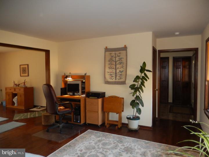 5240 Lake Road Newfield, NJ 08344 - Photo 6 of 24 Dining Room