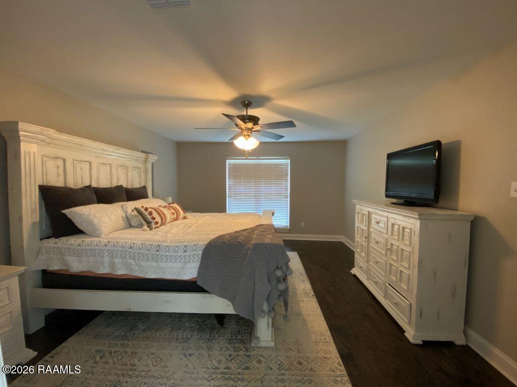 17605 Dalton Road Kaplan, LA 70548 - Photo 8 of 27 8 Bedroom 1