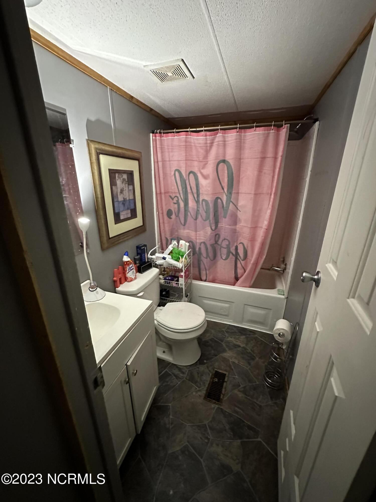 20428 Traders Road Laurel Hill, NC 28351 - Photo 11 of 15 IMG_4039
