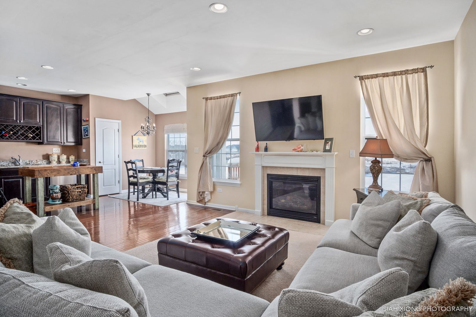 1201 Falcon Ridge Drive Elgin, IL 60124 - Photo 7 of 30