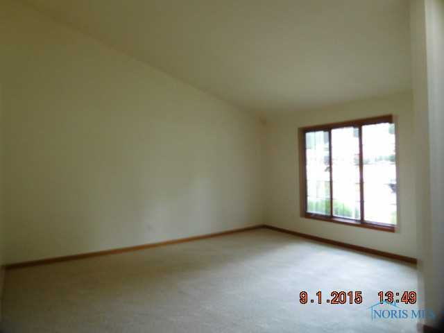 1061 Kinder Road Toledo, OH 43615 - Photo 11 of 20 Gallery Image 11