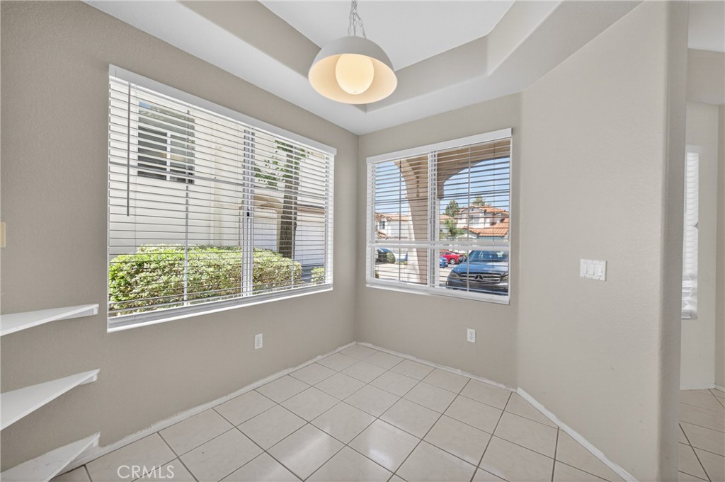 346 Arroyo Vista Fallbrook, CA 92028 - Photo 5 of 44
