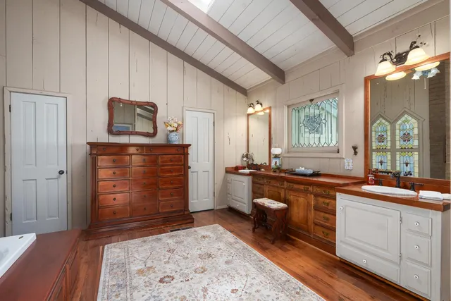 $925,000 | 52038 Road 426, Oakhurst, CA 93644