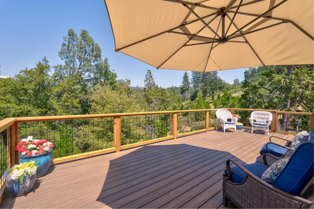 $925,000 | 52038 Road 426, Oakhurst, CA 93644