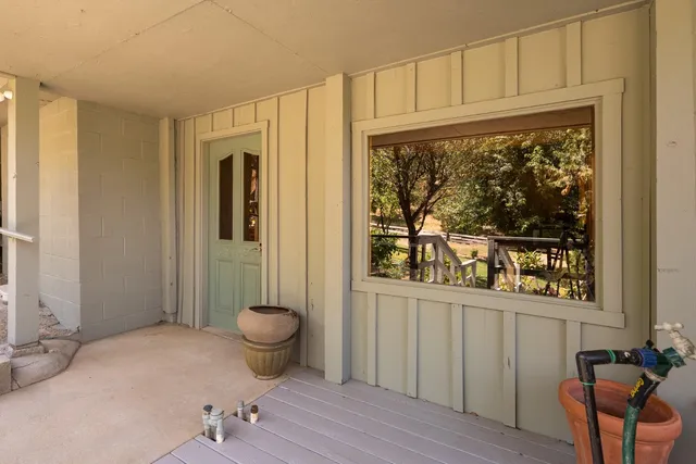 $925,000 | 52038 Road 426, Oakhurst, CA 93644