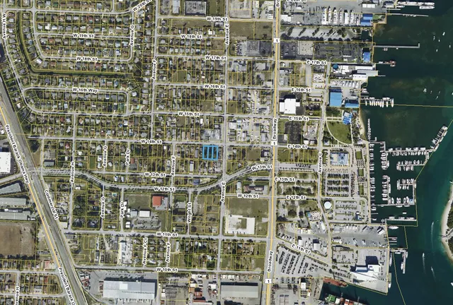 $1,080,000 | 109 West 14th Street, Riviera Beach, FL 33404