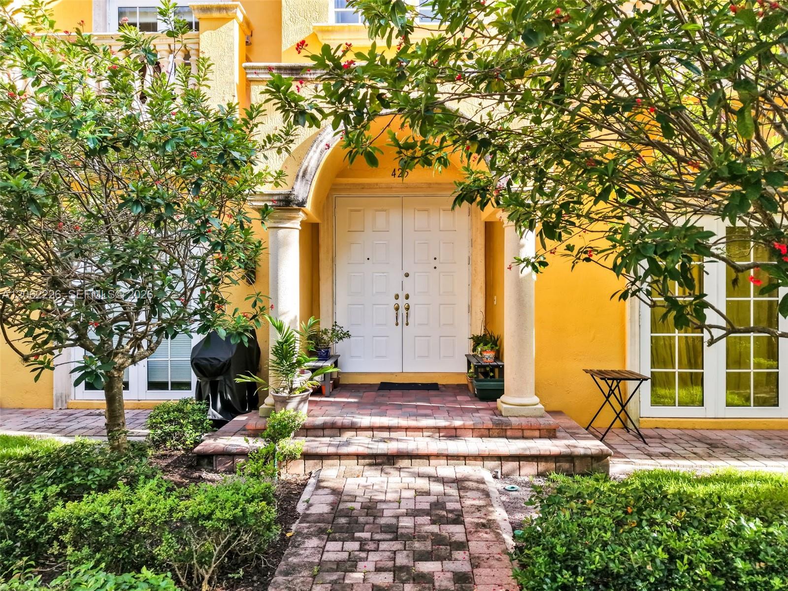 425 Northeast 69th Circle Boca Raton, FL 33487 - Photo 2 of 52 Gallery Image 2