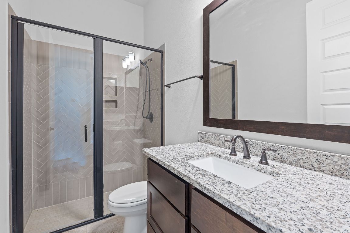 164 Mary Cornelia Cove Buda, TX 78610 - Photo 13 of 33