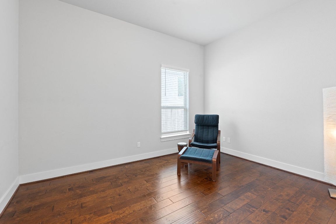 164 Mary Cornelia Cove Buda, TX 78610 - Photo 16 of 33