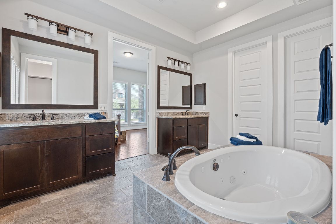 164 Mary Cornelia Cove Buda, TX 78610 - Photo 24 of 33