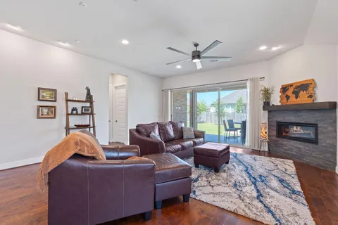 $609,000 | 164 Mary Cornelia Cove, Buda, TX 78610