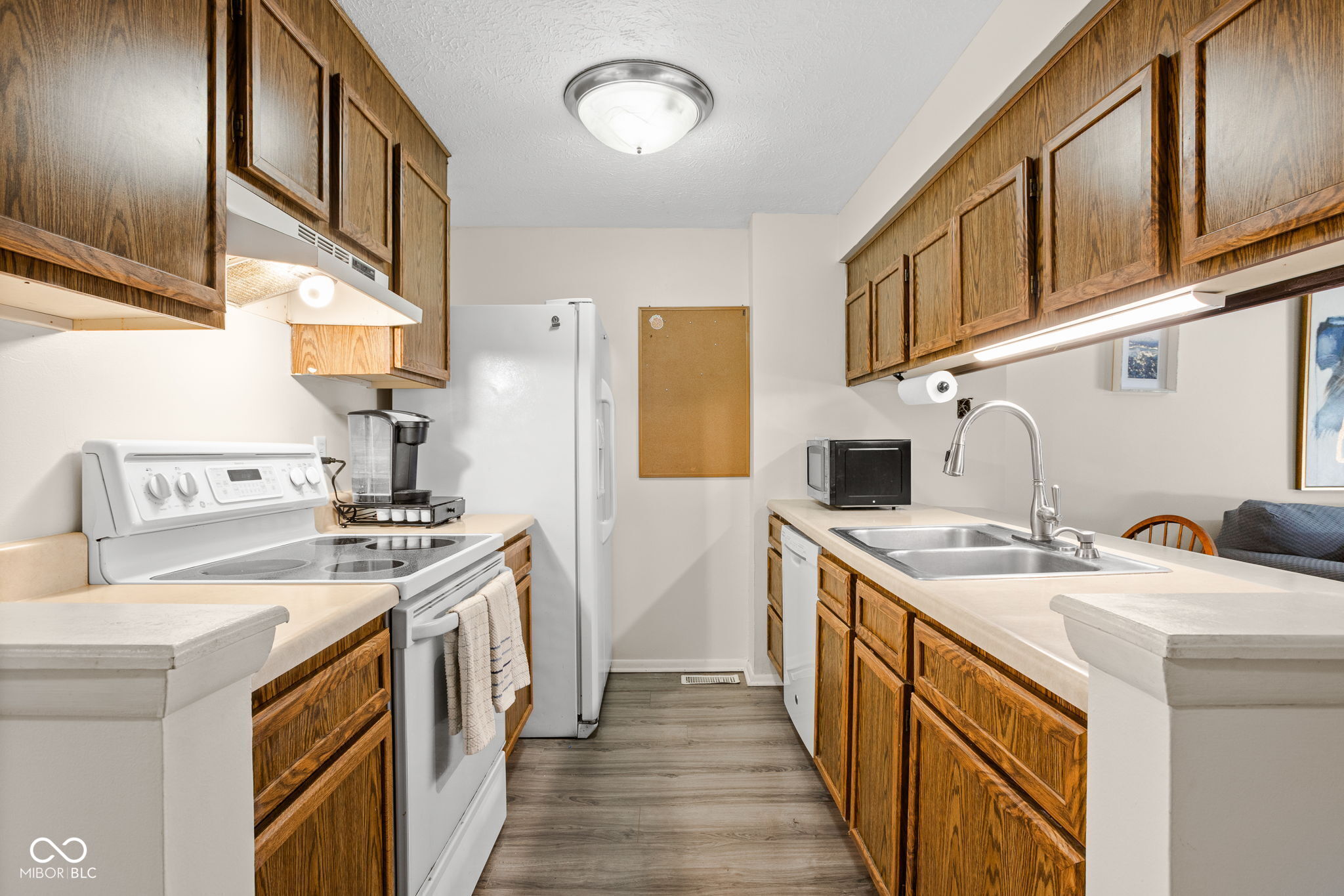 11529 Sunset Cove Lane, Unit 11529 Indianapolis, IN 46236 - Photo 14 of 32