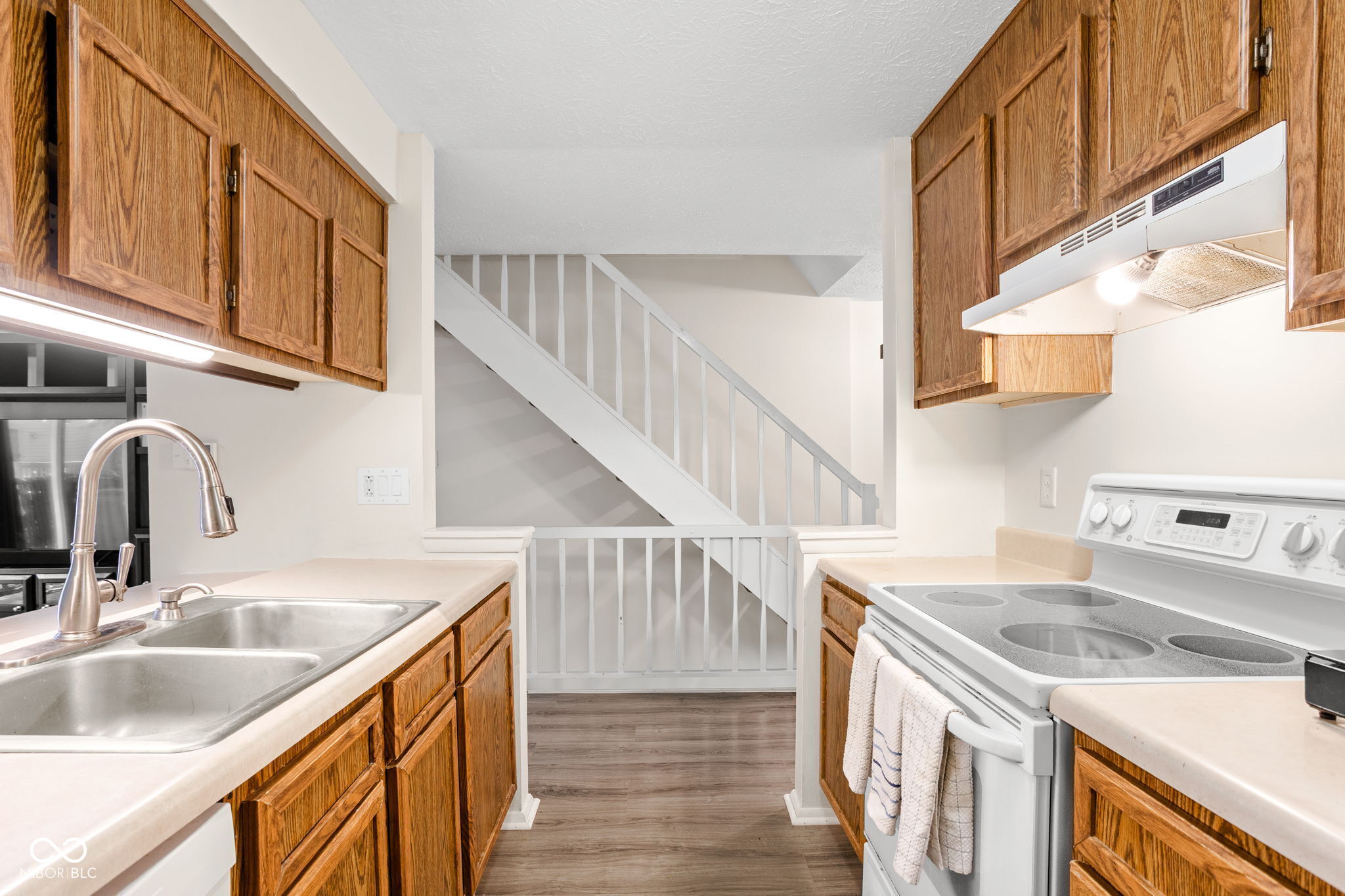 11529 Sunset Cove Lane, Unit 11529 Indianapolis, IN 46236 - Photo 16 of 32