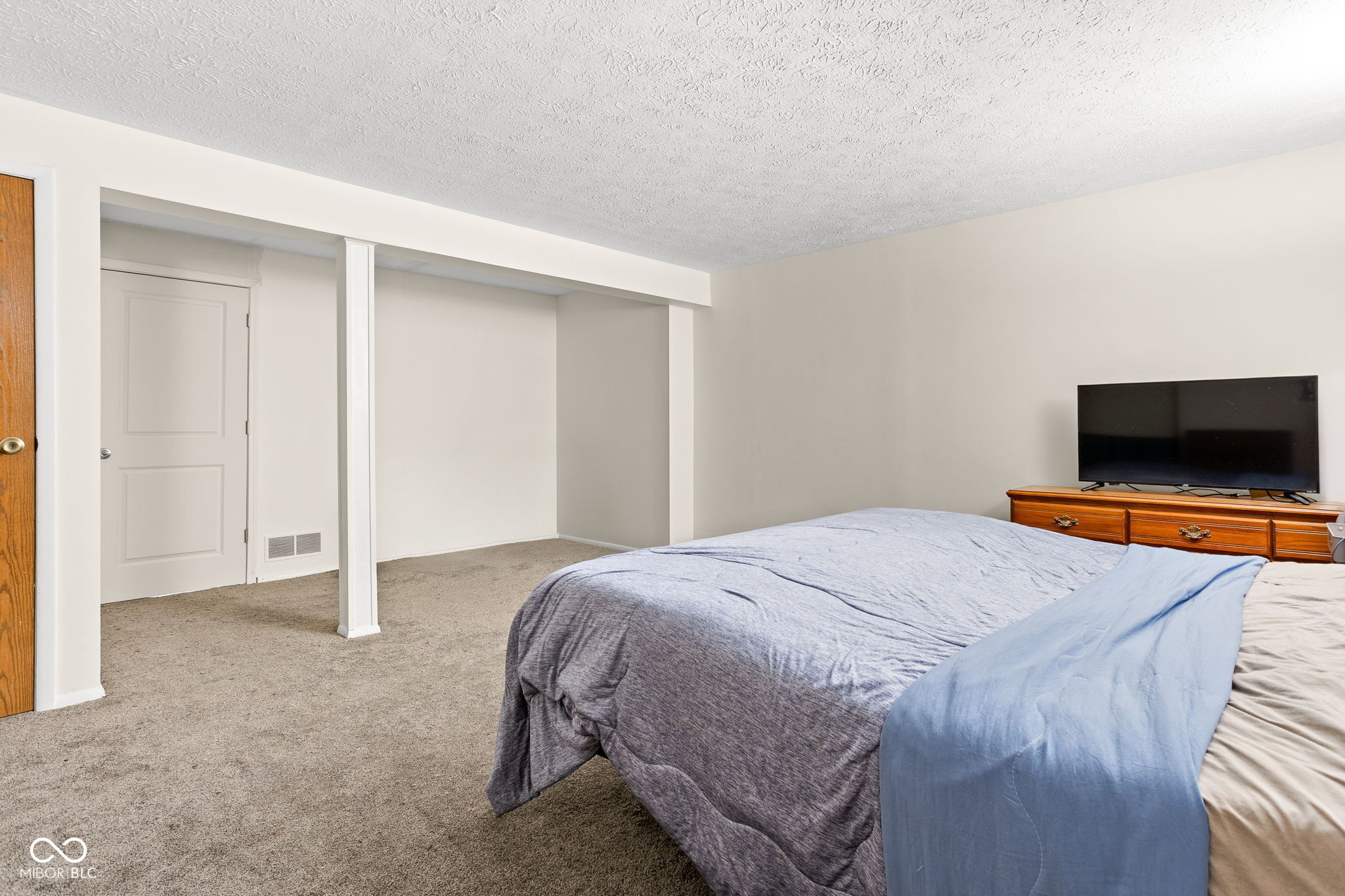 11529 Sunset Cove Lane, Unit 11529 Indianapolis, IN 46236 - Photo 25 of 32