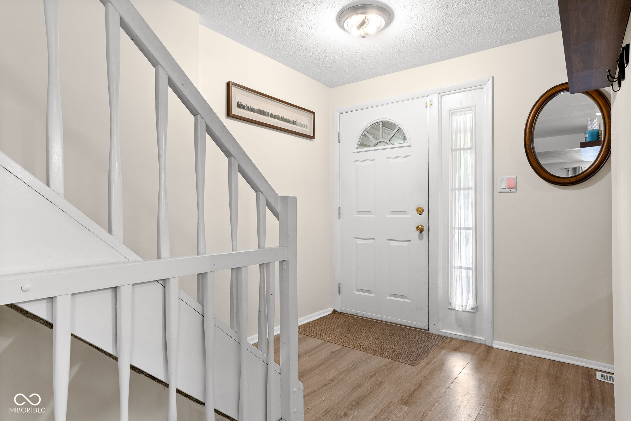 11529 Sunset Cove Lane, Unit 11529 Indianapolis, IN 46236 - Photo 6 of 32