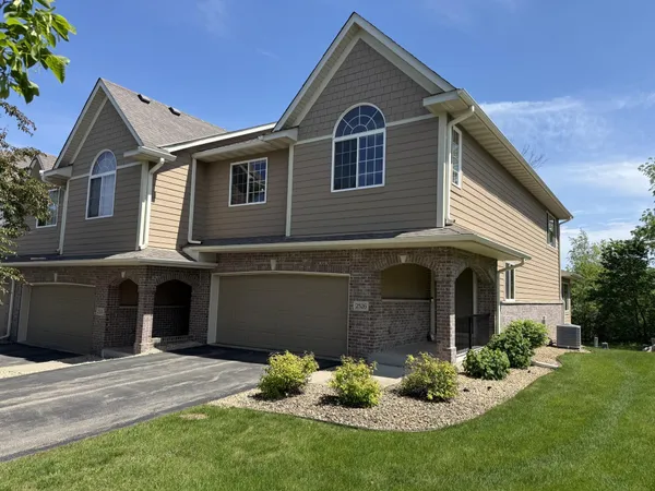 $419,000 | 2526 Waterfall Way Northwest, Prior Lake, MN 55372