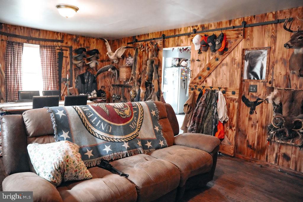 76 Northville Road Bridgeton, NJ 08302 - Photo 39 of 63 a living room with furniture and a large window