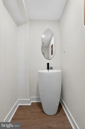 $379,900 | 749 South 52nd Street, Philadelphia, PA 19143