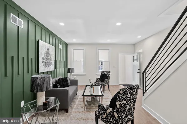 $379,900 | 749 South 52nd Street, Philadelphia, PA 19143