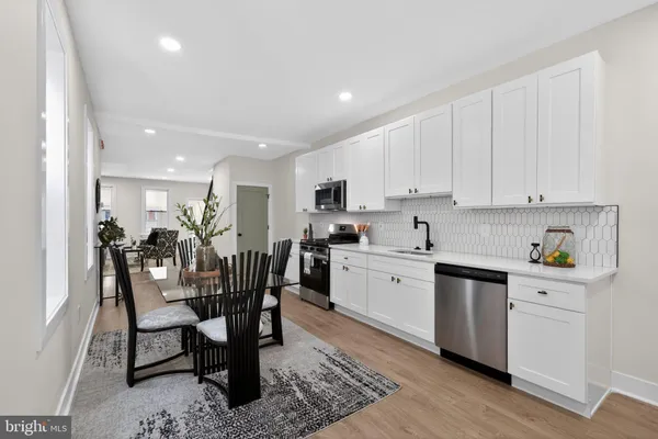 $379,900 | 749 South 52nd Street, Philadelphia, PA 19143