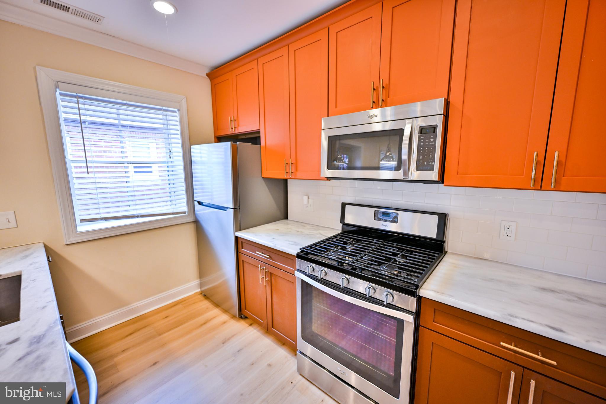 907 Stiles Street, Unit B Baltimore, MD 21202 - Photo 5 of 26