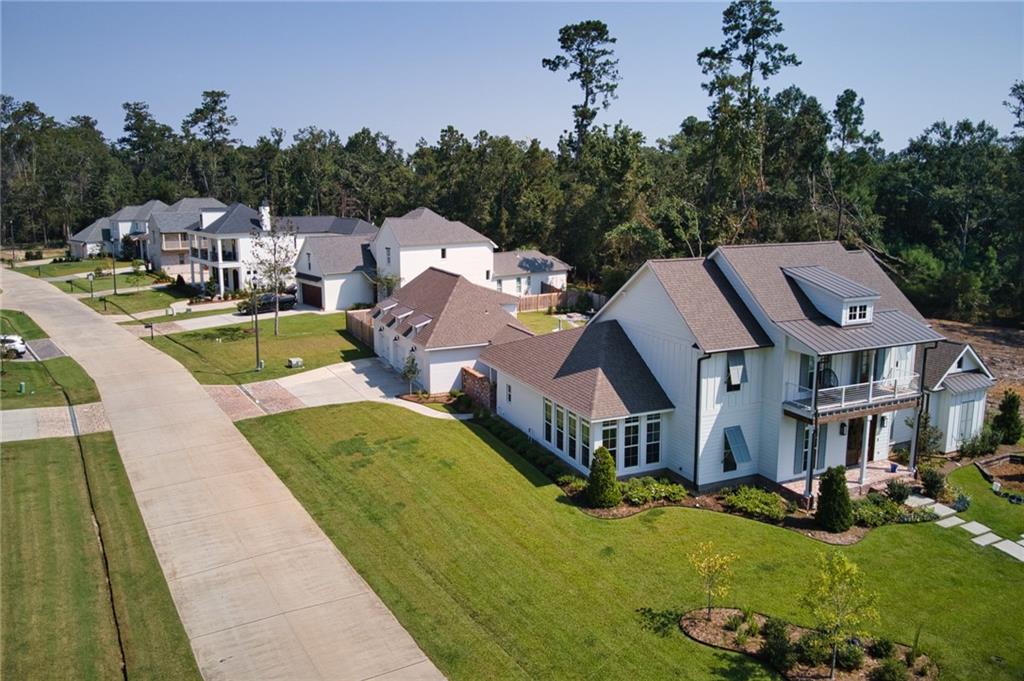 1391 River Club Drive Covington, LA 70433 - Photo 2 of 5