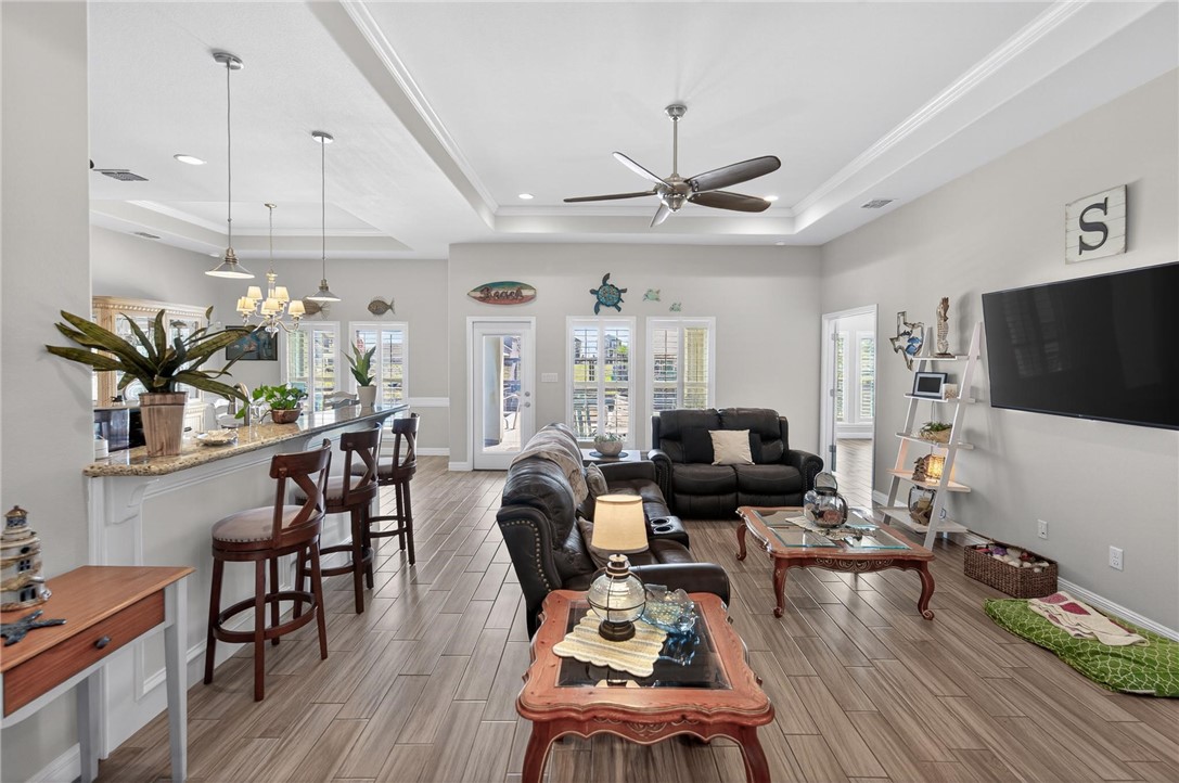 15614 Cuttysark Street Corpus Christi, TX 78418 - Photo 6 of 40 Living Area