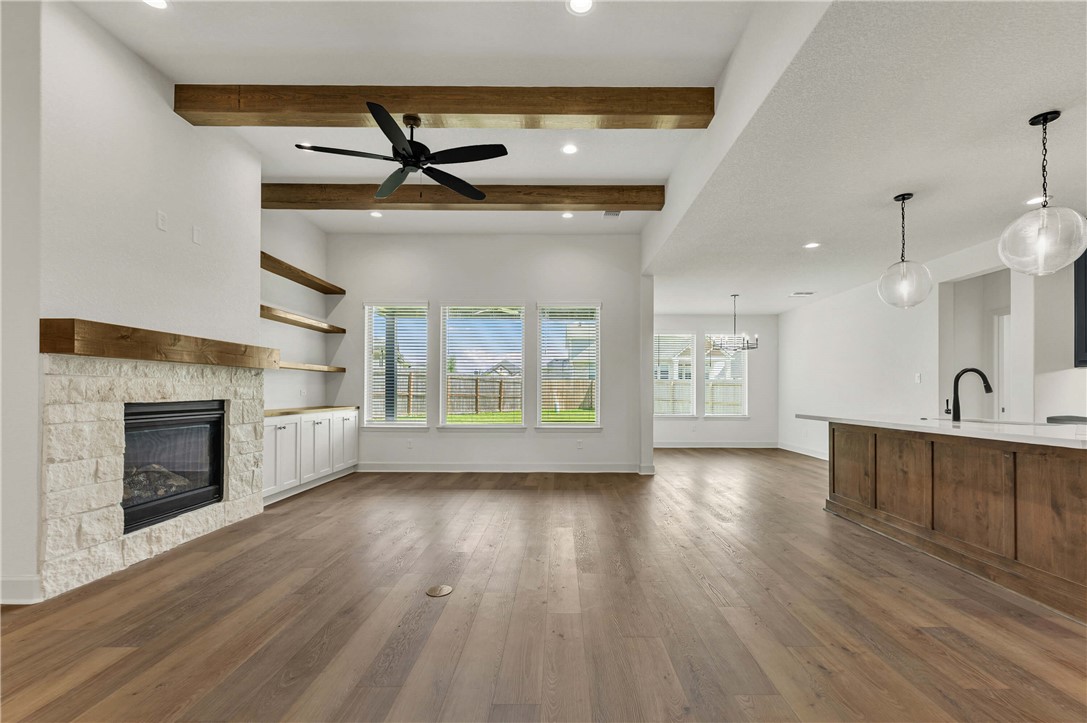 3565 Chantilly Path Bryan, TX 77808 - Photo 3 of 28