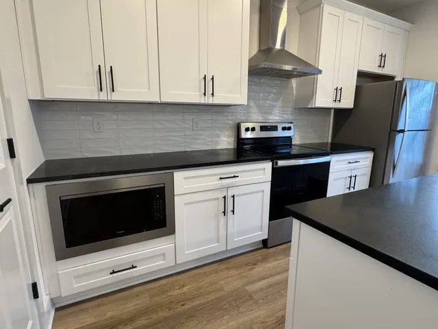 $2,675 | 700 North Dupont Avenue, Unit 321, Madison, TN 37115