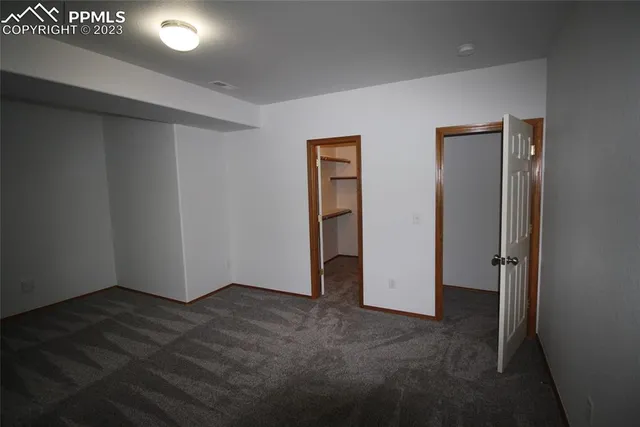 a view of empty room