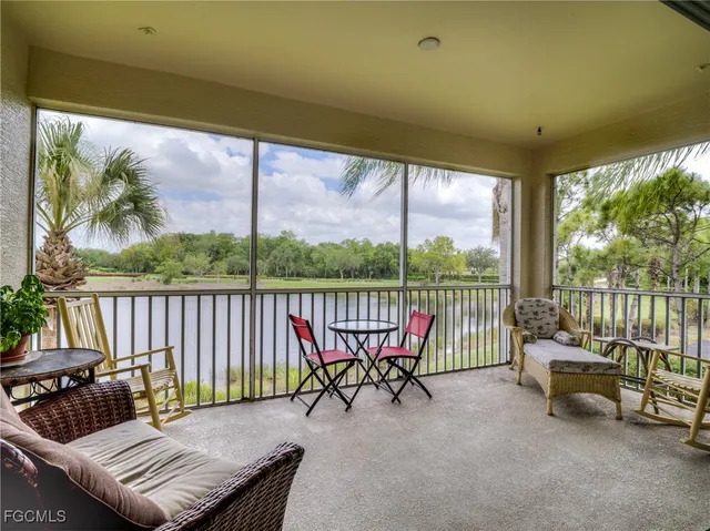 $6,000 | 3120 Meandering Way, Unit 202, Fort Myers, FL 33905