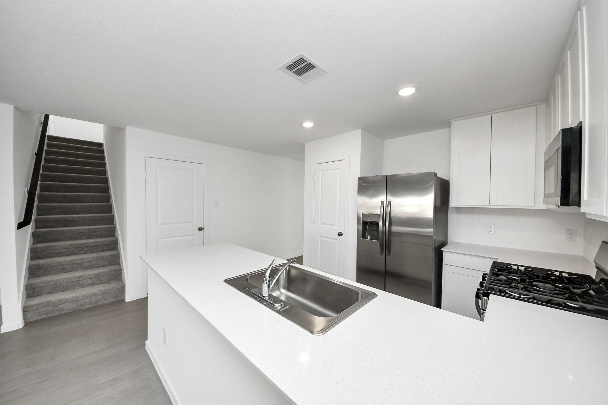 2523 Night Emerald Drive Rosharon, TX 77583 - Photo 14 of 42