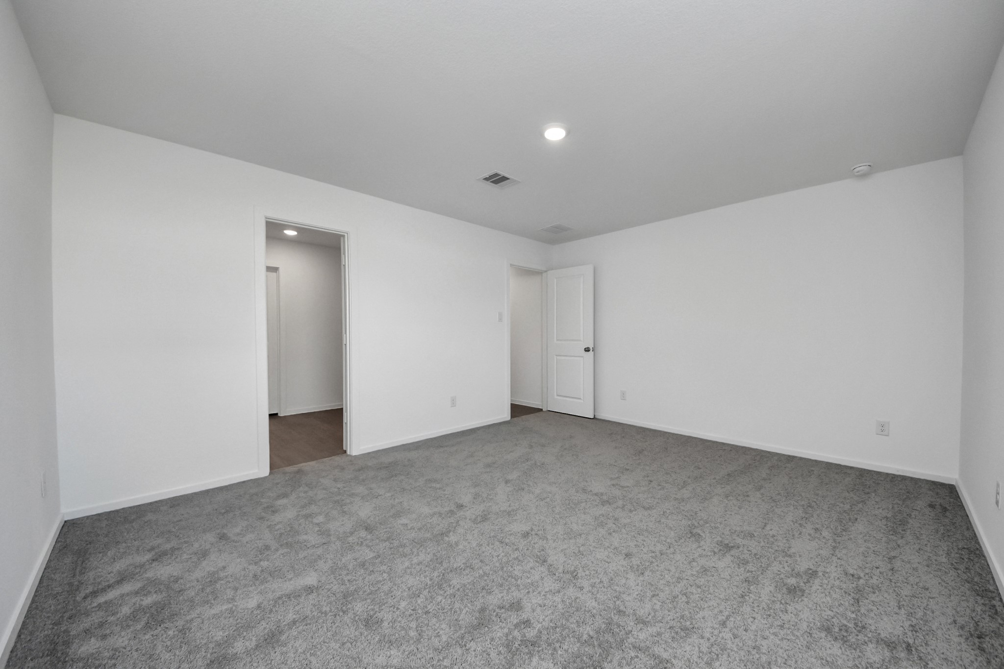 2523 Night Emerald Drive Rosharon, TX 77583 - Photo 17 of 42 a view of an empty room