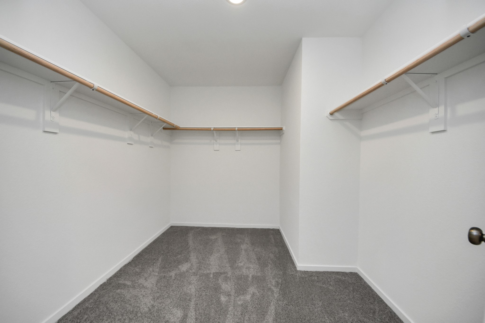 2523 Night Emerald Drive Rosharon, TX 77583 - Photo 31 of 42 a view of a room