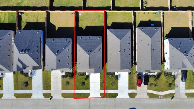 $2,400 | 2523 Night Emerald Drive, Rosharon, TX 77583