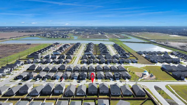 $2,400 | 2523 Night Emerald Drive, Rosharon, TX 77583