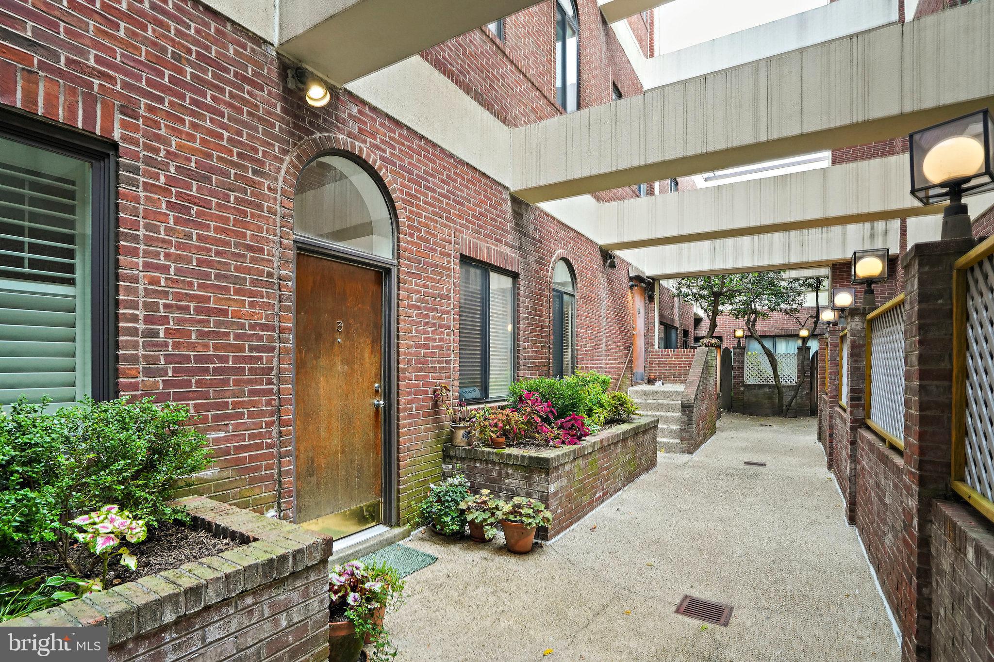 141 12th Street Northeast, Unit 17 Washington, DC 20002 - Photo 15 of 18
