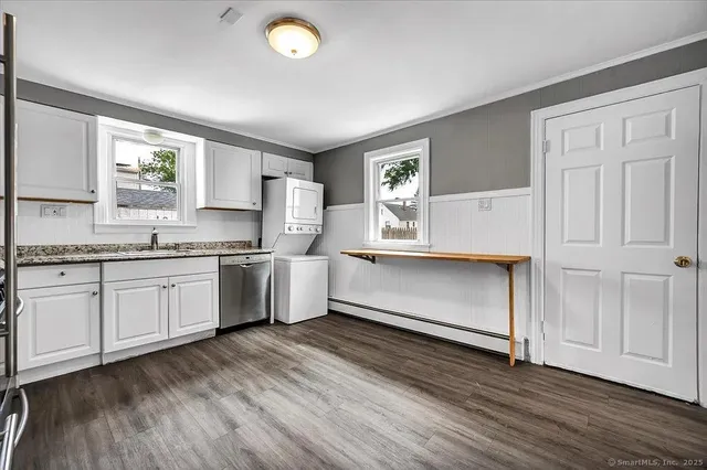 $339,000 | 182 Trumbull Avenue, Bridgeport, CT 06606