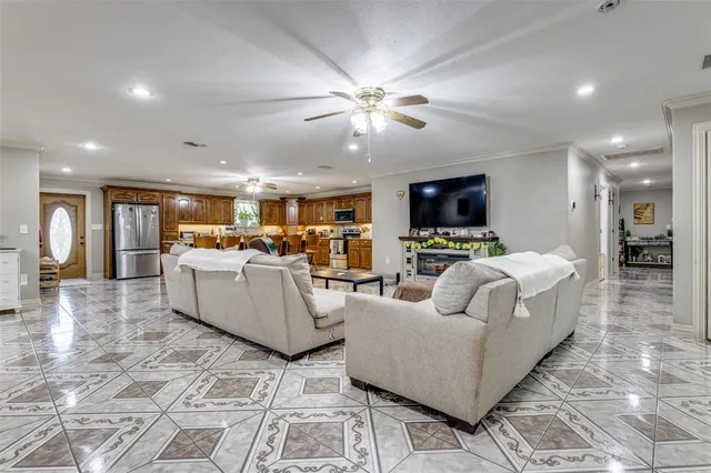 $3,950 | 1590 Farm Road 2352, Sumner, TX 75486