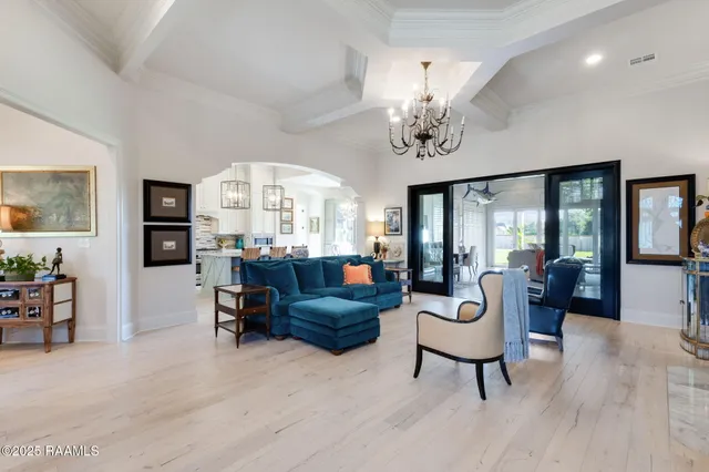 $1,199,999 | 101 Birdwatch Lane, Lafayette, LA 70508