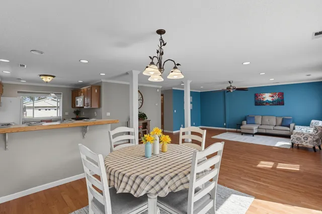 $359,000 | 7760 South 140 East, Wolcottville, IN 46795