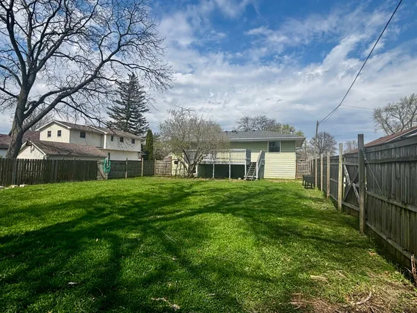 $340,000 | 105 West Oak Street, Coal City, IL 60416