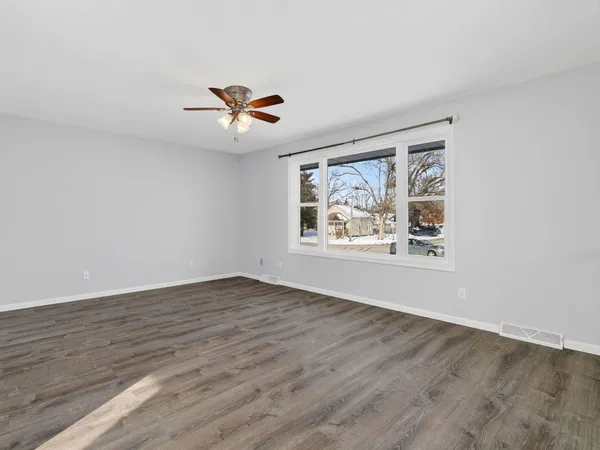 $340,000 | 105 West Oak Street, Coal City, IL 60416