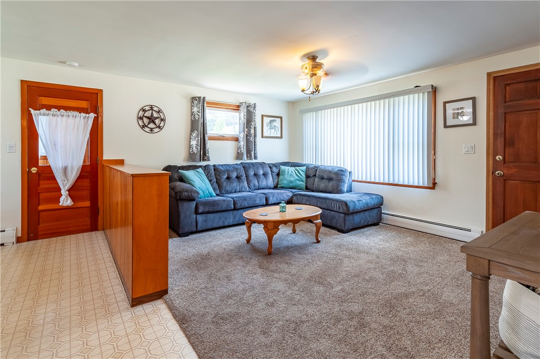 182 Getchell Avenue Woonsocket, RI 02895 - Photo 8 of 18